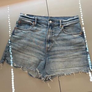 American Eagle Highest Rise 90s Boyfriend Short